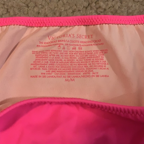 Bathing suit tops and bottoms - Picture 2 of 6